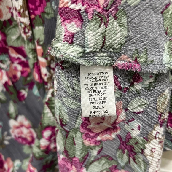 Umgee USA Grey and Pink Floral Sleeveless Mini Dress Size Small - Picture 5 of 5